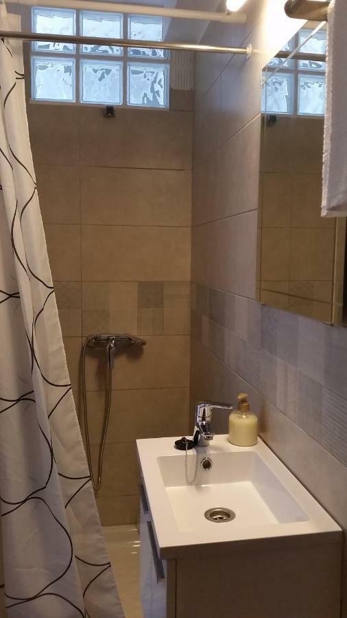 Avenue Study Apartment เอลเมดาโน ภายนอก รูปภาพ